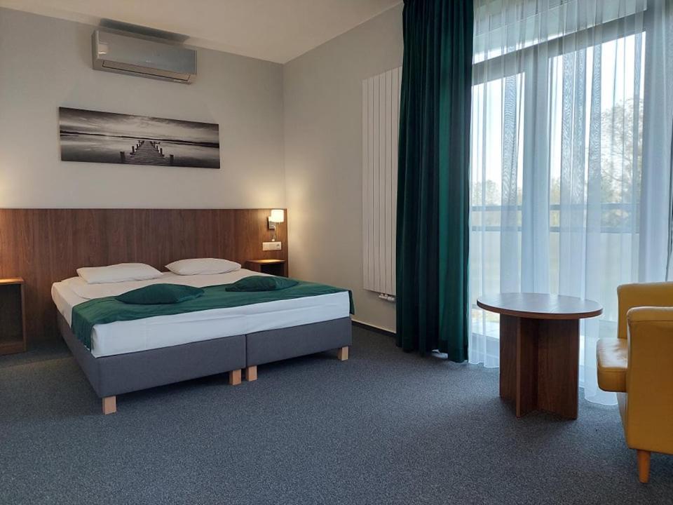Eurohotel Baniocha Dış mekan fotoğraf